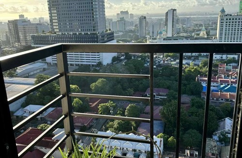 Lahug Apartment | Cebu City Modern Condo With Balcony