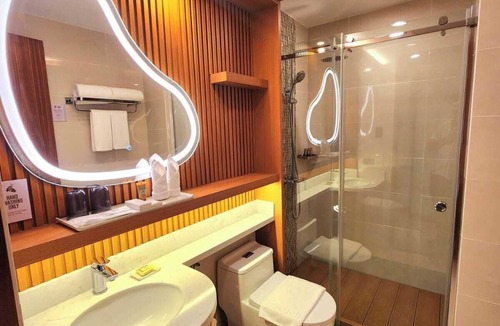Liloan Hotel | Cebu One Tectona Resort Hotel