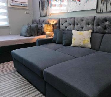 North Reclamation Area Apartment | Cebu Stay Rental - Sunvida Deluxe room