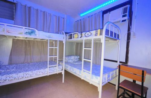 Lahug Hostel | Cebu transient rooms
