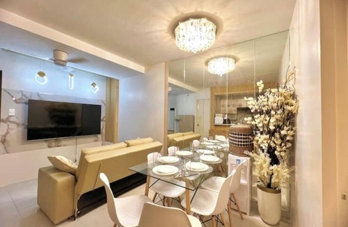 Bakilid Condo | CebuCasa/T1/2BedRoom/10pax/Netflix + Youtube/UNLI5G