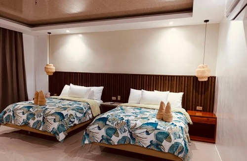 Yumbing Hotel | Central 1 Suites