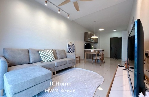 Johor Bahru Apartment | Central Park Phase 2 Chill Relax with Netflix by MWM