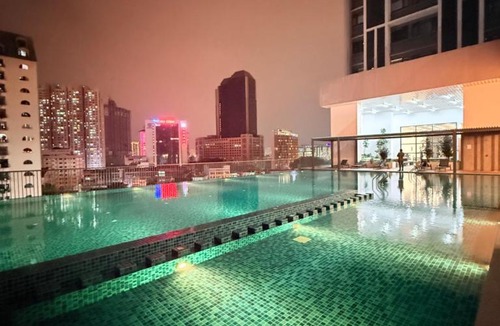 Chow Kit Apartment | Chambers Kamar Putra Suites