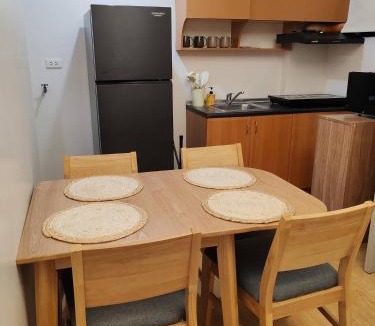 Cainta House | Charming 2BR Condo in Cambridge with WIFI, Smart TV