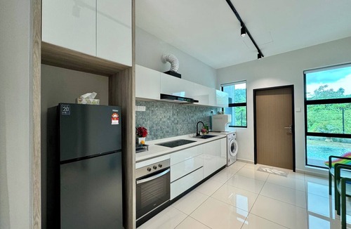 Langkawi House | Charming 4-bedroom house with WiFi and AC in lovely Langkawi