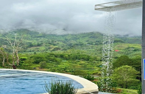Buhangin Other | Charming Retreat Mountain Resort in Davao City with Jacuzzi