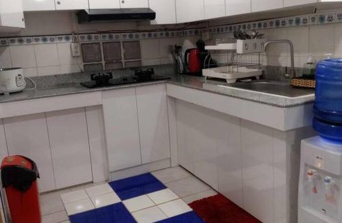 Mandaue Apartment | CheapEntireHouse Mel Place in Mandaue with Netflix for 5pax or more
