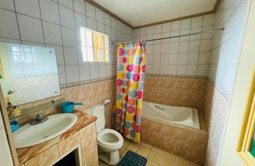 Vintar House | Chelsiefaye GuestHouse