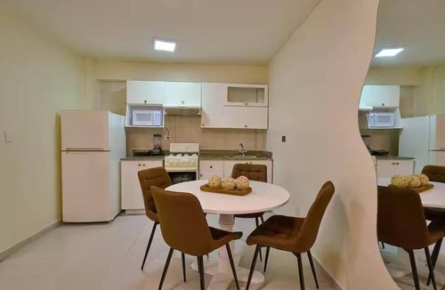 La Arboleda Hotel | Chic King Suite Bright Private Balcony