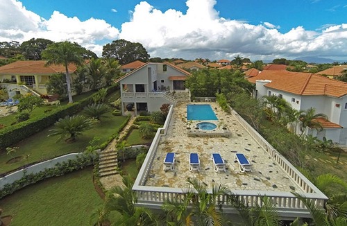 Urbanizacion Tavarez Villa | Chica-friendly 4BD villa with pool/tennis/basket/soccer, near clubs and beach