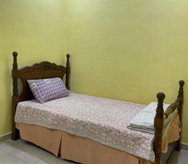 Gemas House | Cibung Homestay Taman Sentosa