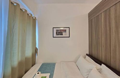 Highway Hills Apartment | Citispace 1BR Condotel Suite at FAME Residences #FM49A