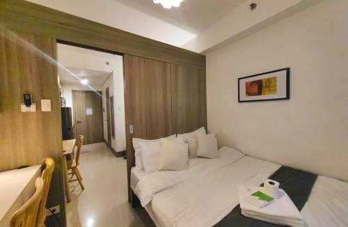 Malamig Apartment | Citispace 1BR Condotel Suite at FAME Residences #FM53B