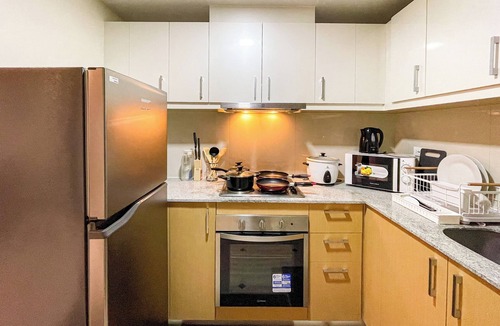 Pembo Apartment | CityscapeView 2BR in UptownBGC w/PS4 200mbps WiFI in Uptown BGC Taguig