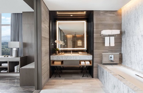 Clark Hotel | Clark Marriott Hotel