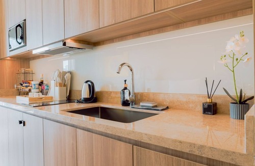 Makati Apartment | Classy suite room with river view