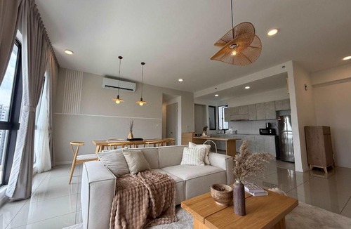 Putrajaya Apartment | Clio 2 - Comfort for 6 guest in Putrajaya