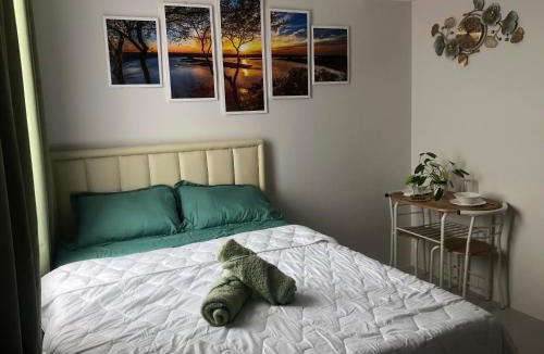 Mandaue Apartment | Clover88 Studio Room is in the City but with a seaview
