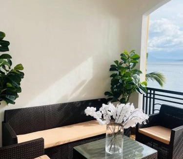 Talisay Apartment | Club Balai Isabel Front Taal Lake & Volcano View