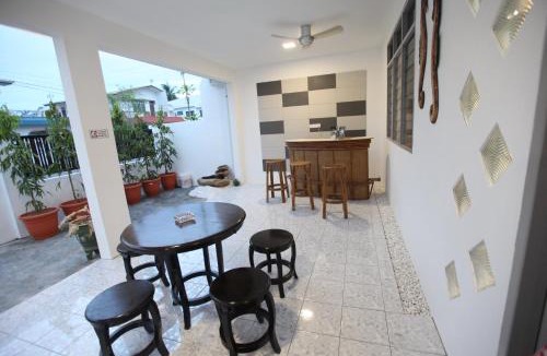 Miri House | Come Inn Homestay 1379
