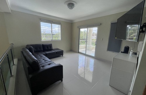 Punal House | Comfortable and safe spacious house with pool