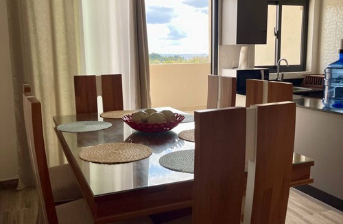 Santo Domingo Apartment | Comfortable apartment with ocean view, on España Avenue.