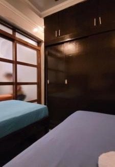 Ermita Apartment | COMFY 1-BR Condo near SLEC, US Embassy, Malls,Park