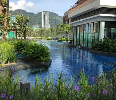 Genting Highlands Apartment | COMFY 3 BEDROOM APARTMENT WITH FREE WIFI (11 PAX) MIDHILLS GENTING HIGHLAND