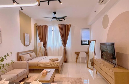 Kuala Lumpur City Centre Apartment | Comfy & Cozy Chambers KL, Near PWTC & Sunway Putra Mall