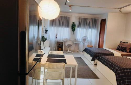 Novaliches Apartment | Comfy home in Fairview QC for 4 pax, near Kingdom Hall