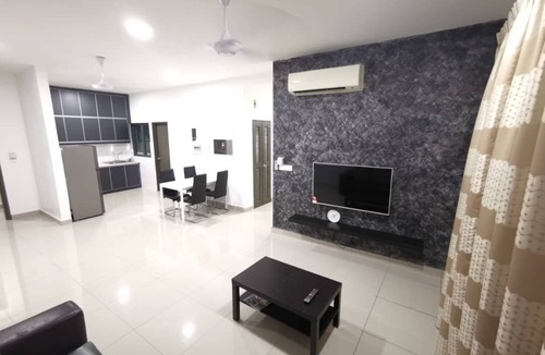 Taman Kepong Condo | Comfy Home Near KL City (6 Pax)