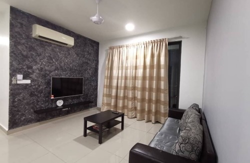 Taman Kepong Condo | Comfy Home Near KL City (6 Pax)