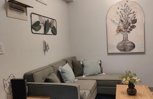 New Manila Apartment | Condo Daily Weekly Rent St Lukes QC 1BR 2BR Pool Gym
