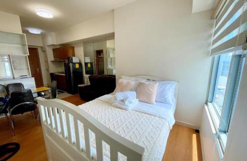 Barangay 670 Apartment | Condo for Short Stay in Ermita near SLMEC & US Embassy