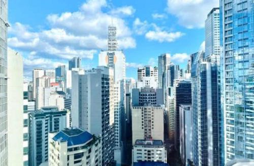 San Antonio Apartment | Condo in Makati Staycation
