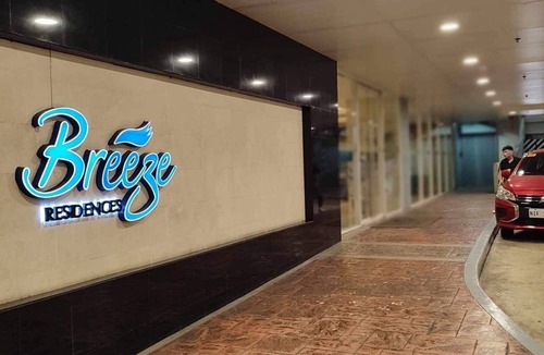 Sampaloc Condo | Condo near Mall of Asia MOA 15 min to NAIA