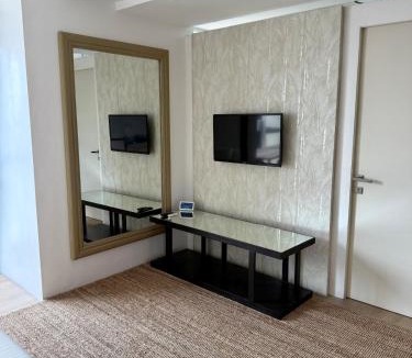 Wack-Wack Greenhills Apartment | Condo Roughly 30 mins from NAIA with view of Greenhills