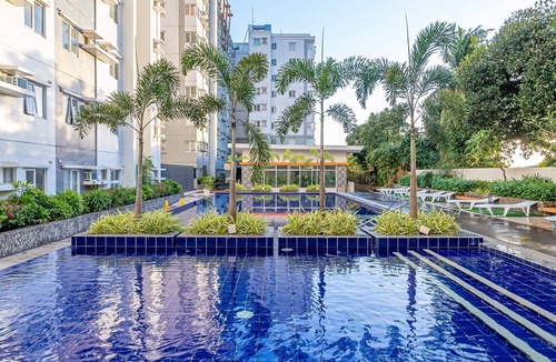 Guadalupe Condo | Condo WIFI up to 100mbps Pool Netflix&Chill