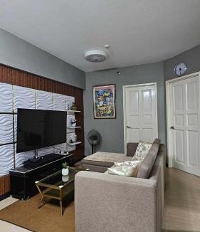 Paranaque Apartment | Condotels by Macobs