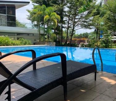 Talomo District Apartment | Convenient Davao Getaway