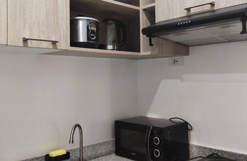 Mandurriao Apartment | Convenient WV Towers Studio with Outdoor Pool