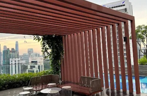 Kuala Lumpur City Centre Condo | Cool Cityscape Stay in KLCC, Quill Mall | 1-5 pax