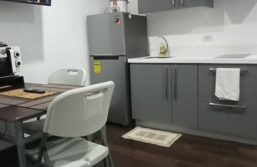Plainview Condo | Corner Unit @ Acqua Private Residences - Livingstone Tower