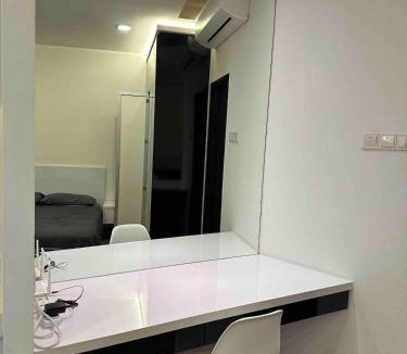 Seri Kembangan Apartment | Corner Unit, Great Privacy, Designer Studio with Wi-Fi, Netflix, 1 Parking Space