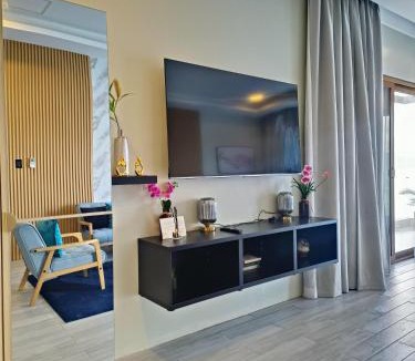 Castillejos Hotel | Costa Del Subic