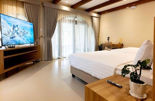 Pagbilao Resort | Costa Solana Resort Managed by HII