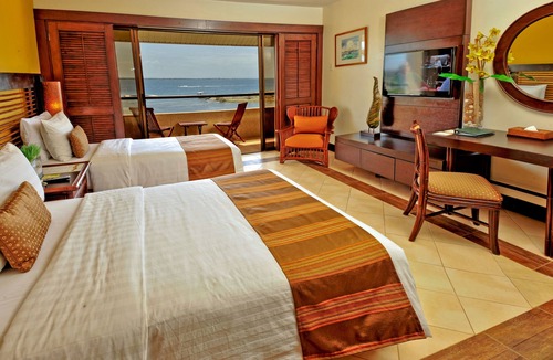 Maribago Resort | Costabella Tropical Beach Hotel