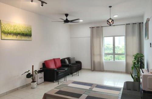 Simee Apartment | Cosy Apartment MidTown - WiFi Netflix FREE