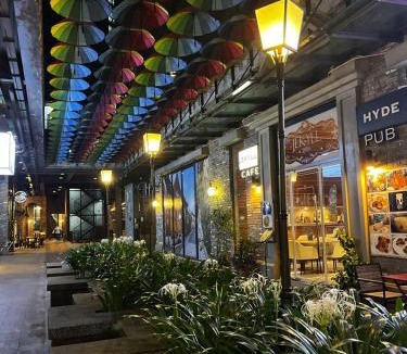 Damansara Perdana Bed & Breakfast | Cosy Suites